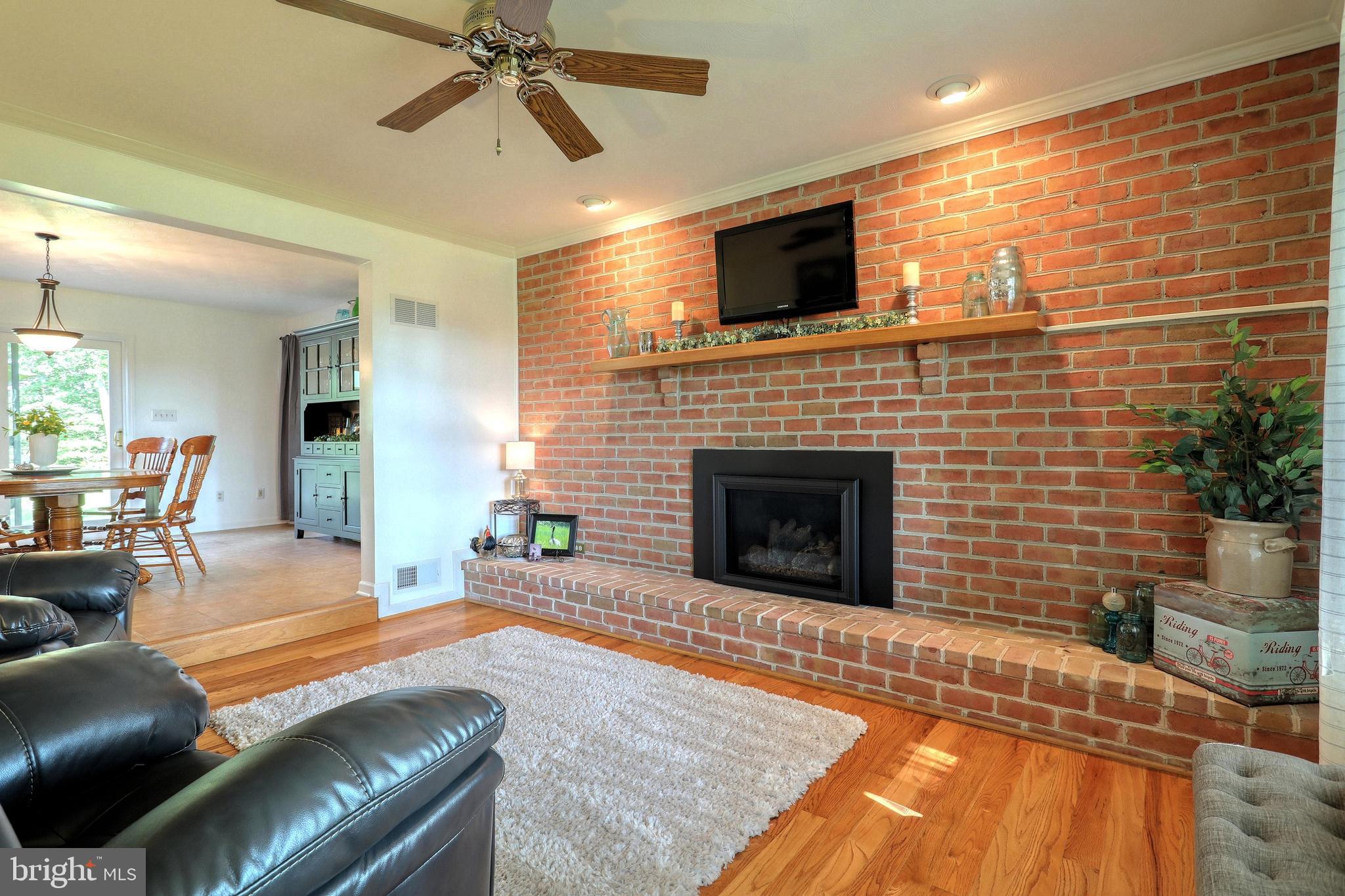 700 Chestnut Hill Road Hanover, PA 17331 - Photo 10 of 65
