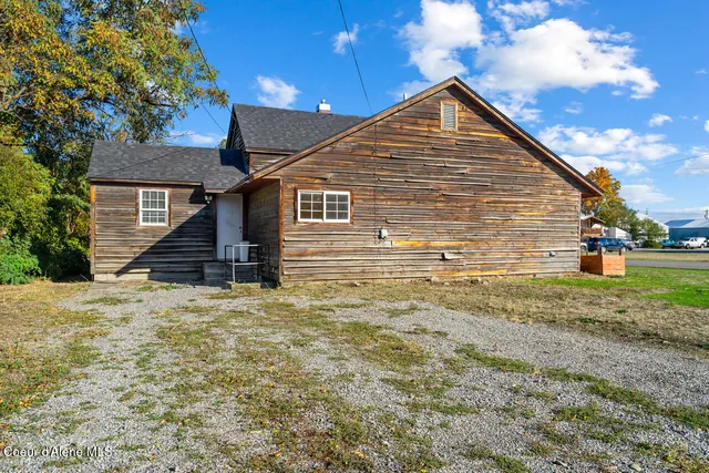 $399,900 | 320 East 3rd Avenue, Post Falls, ID 83854