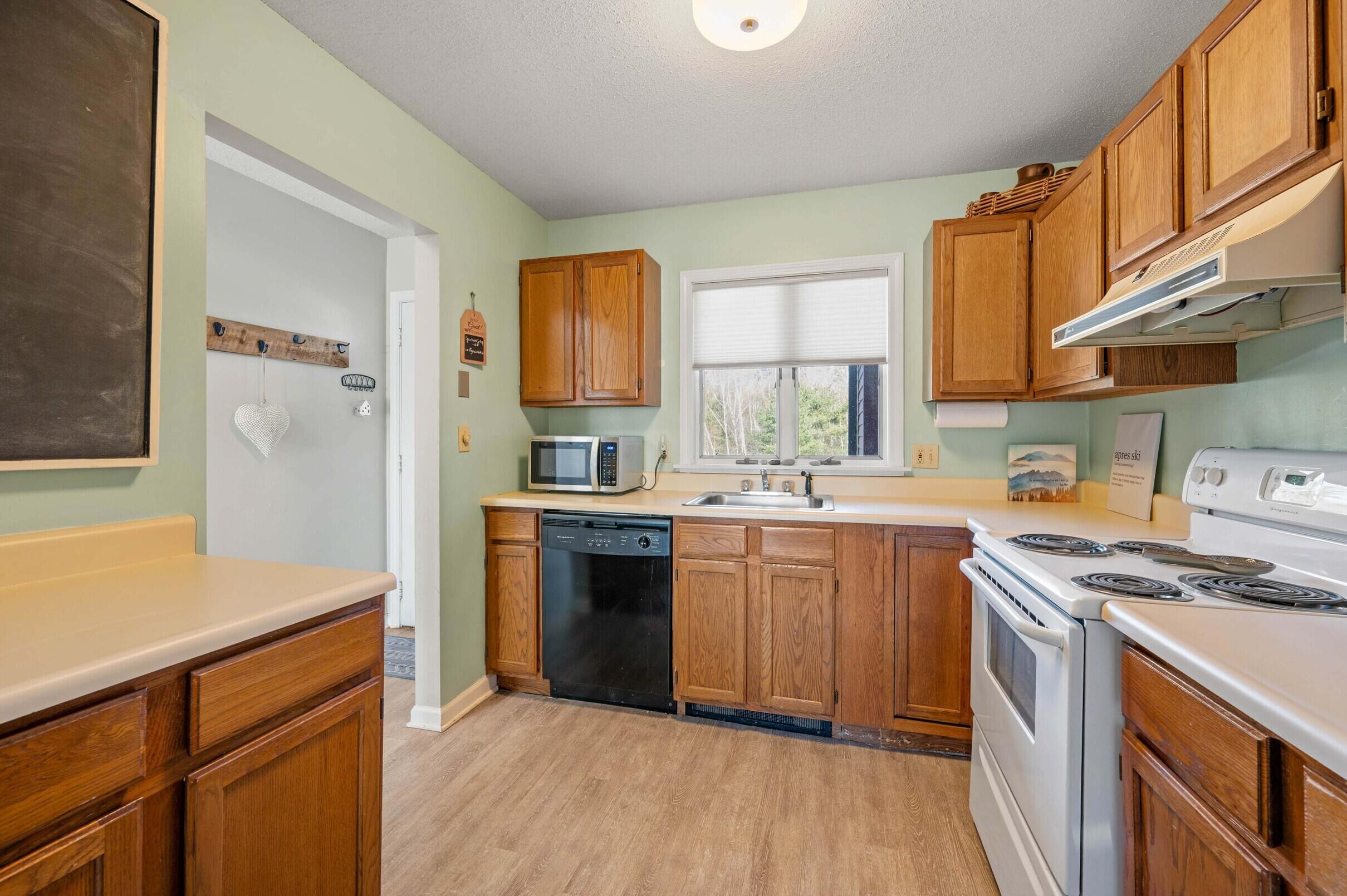 68 Chamberlain Way, Unit B35 Hanover, ME 04237 - Photo 7 of 47 7-68-Chamberlain-Way-Unit-35B-7