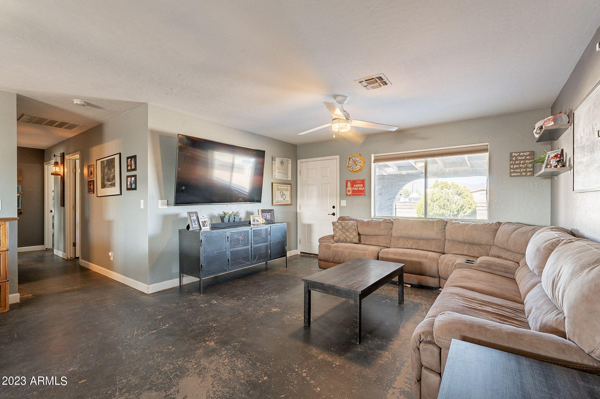 232 South Meridian Road Apache Junction, AZ 85120 - Photo 8 of 25 Meridian Living2