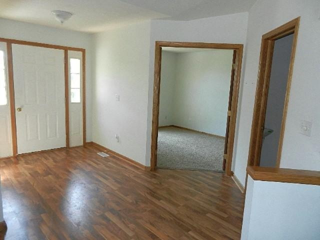 3045 Riley Ridge Road Holland, MI 49424 - Photo 2 of 28 263-464211 Foyer