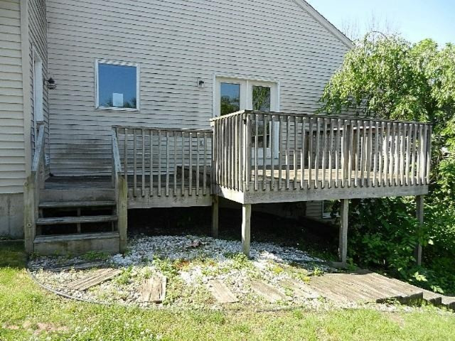 3045 Riley Ridge Road Holland, MI 49424 - Photo 23 of 28 263-464211 Side Deck