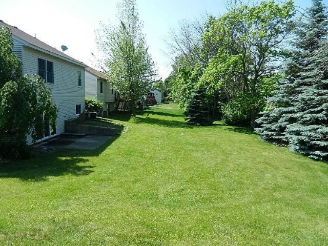 3045 Riley Ridge Road Holland, MI 49424 - Photo 25 of 28 263-464211 Backyard