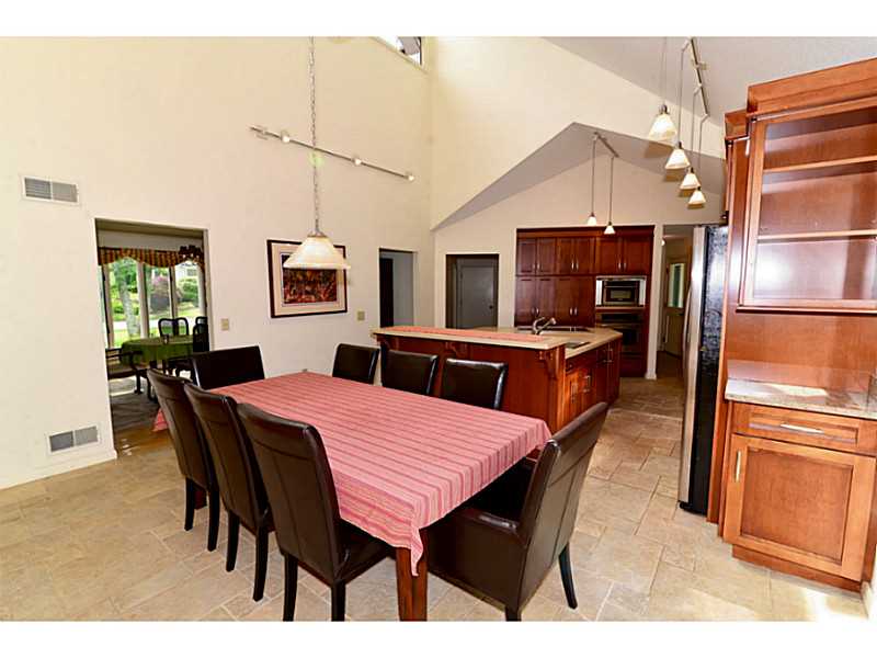 13 Rockridge Road Westerly, RI 02891 - Photo 6 of 23 Kitchen.