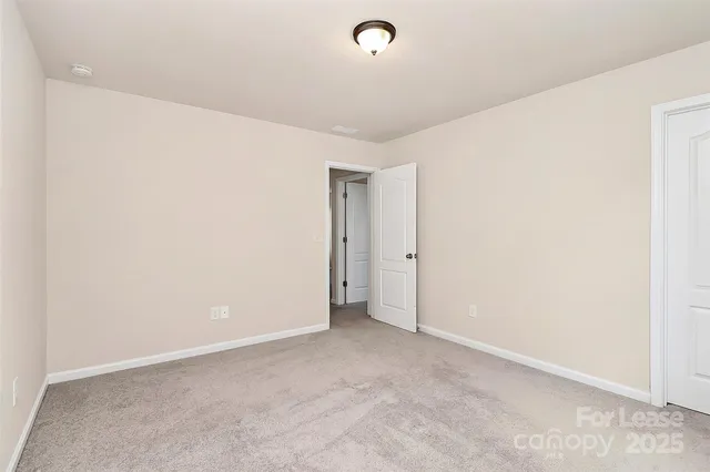 $2,850 | 16027 Harbor Hill Drive, Charlotte, NC 28273