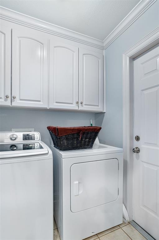 102 Fitzwilliam Street Haughton, LA 71037 - Photo 9 of 18 a utility room with dryer and washer