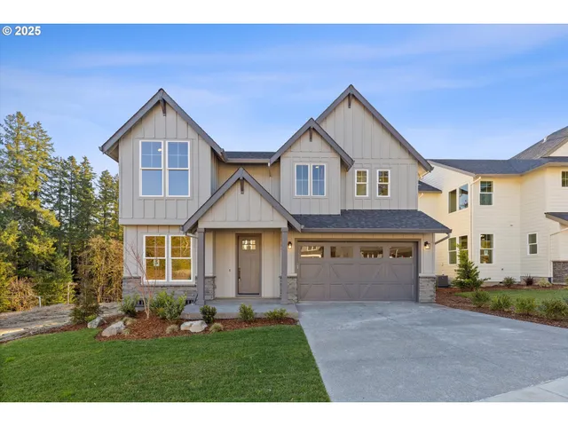 $759,938 | 14194 Southeast Iseli Lane, Clackamas, OR 97015