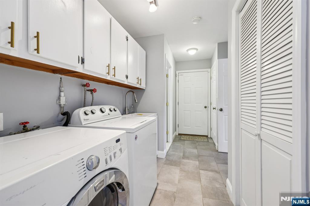 4 Birch Road Ringwood, NJ 07456 - Photo 21 of 41 a view of storage room