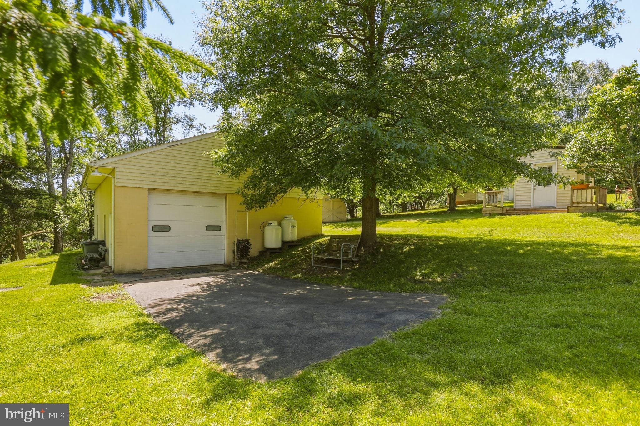 6336 Boyers Mill Road New Market, MD 21774 - Photo 44 of 49 a view of a yard with a house
