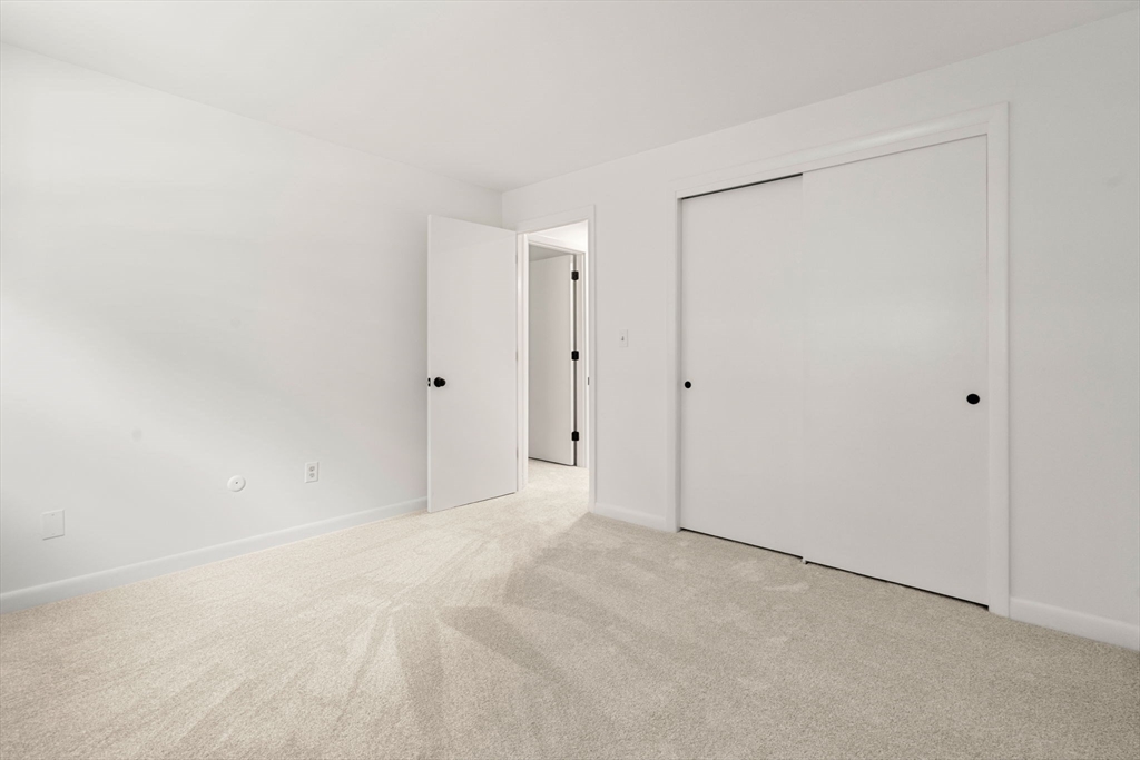 56 Jacqueline Road, Unit 7 Waltham, MA 02452 - Photo 18 of 27