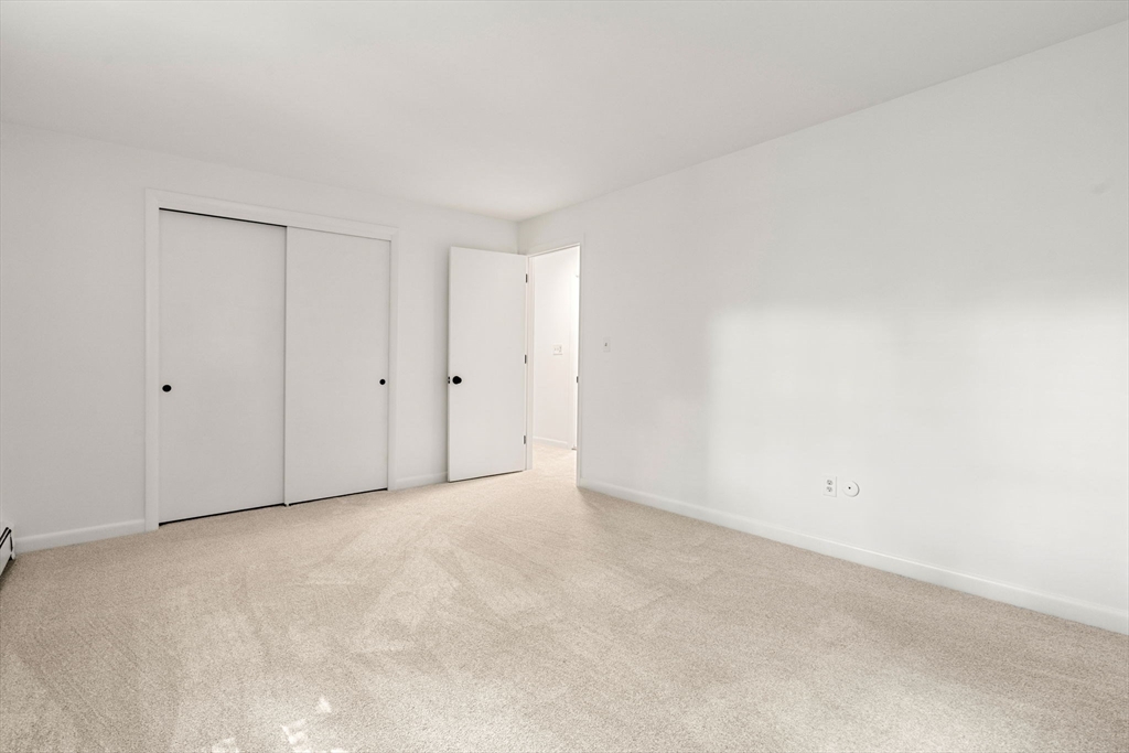 56 Jacqueline Road, Unit 7 Waltham, MA 02452 - Photo 19 of 27