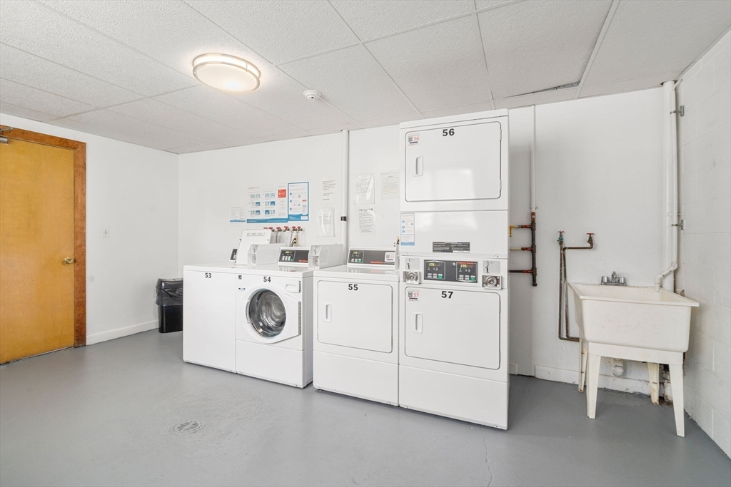 56 Jacqueline Road, Unit 7 Waltham, MA 02452 - Photo 25 of 27