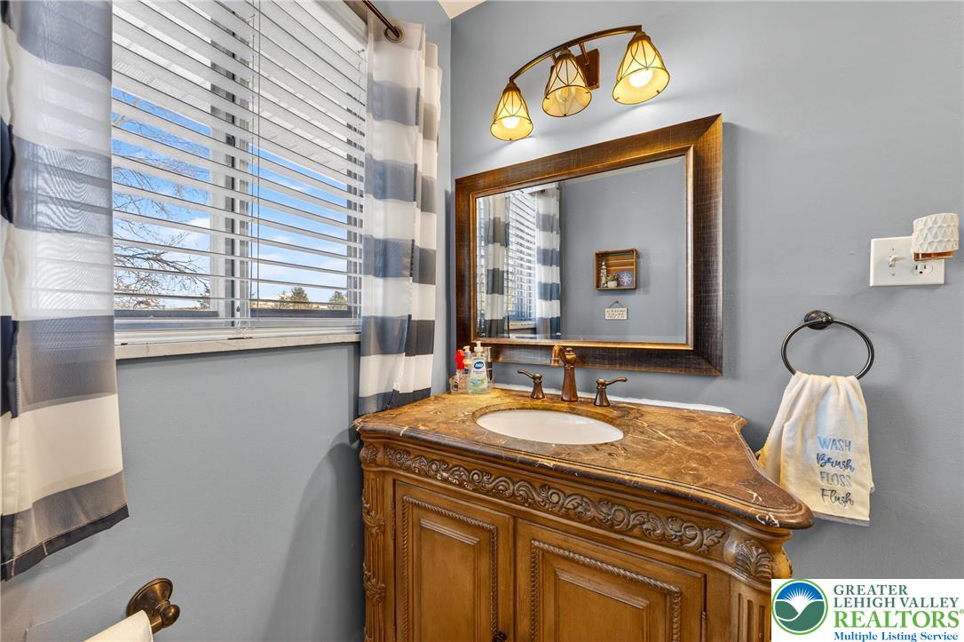 104 El Reno Avenue Nazareth, PA 18064 - Photo 23 of 52