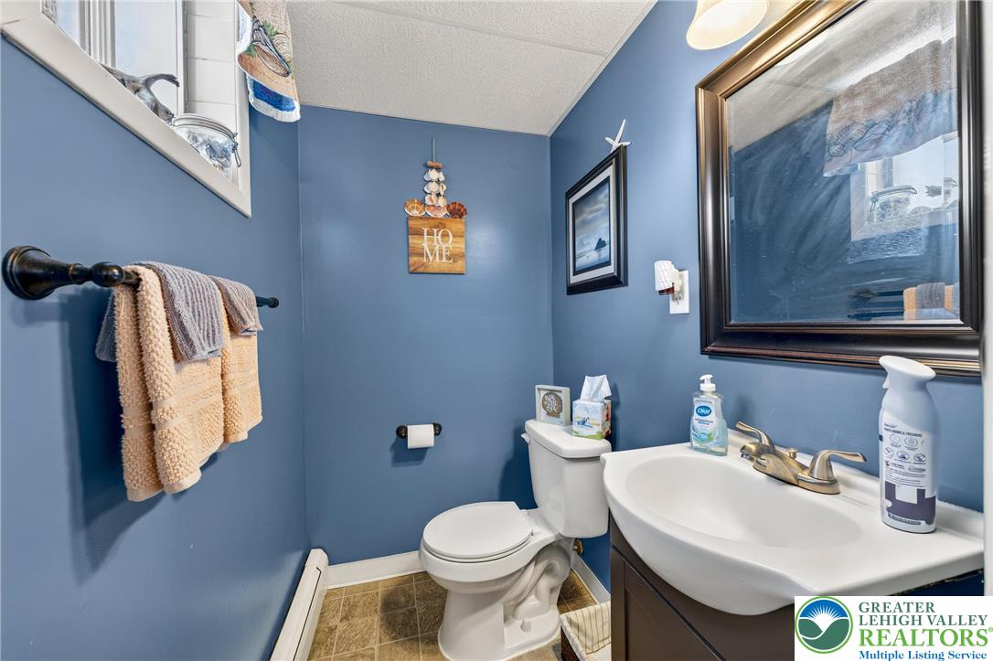 104 El Reno Avenue Nazareth, PA 18064 - Photo 37 of 52