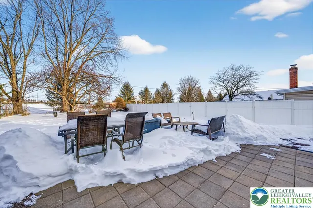 $379,900 | 104 El Reno Avenue, Nazareth, PA 18064