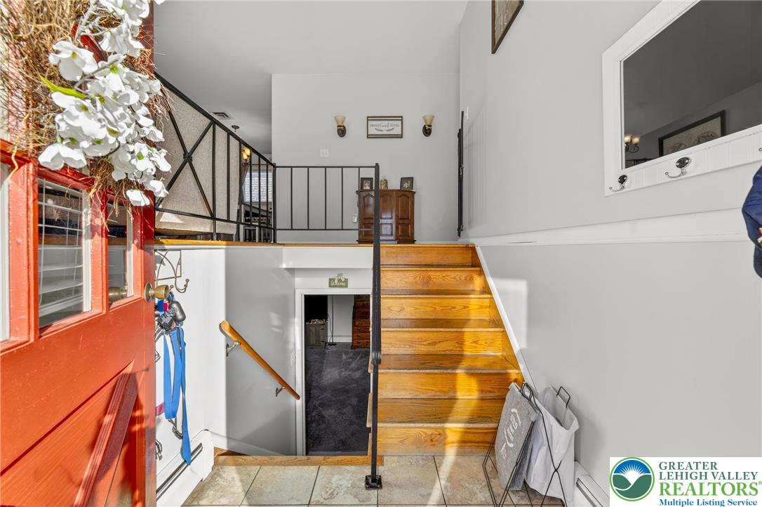 104 El Reno Avenue Nazareth, PA 18064 - Photo 5 of 52