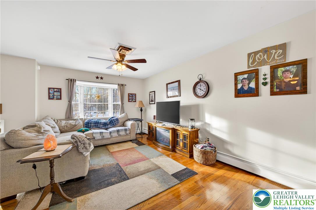 104 El Reno Avenue Nazareth, PA 18064 - Photo 9 of 52