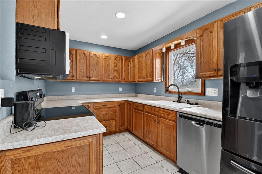 23718 Rte 291 Harrisonville, MO 64701 - Photo 16 of 43