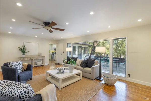 $1,185,000 | 525 Keyes Avenue, Angwin, CA 94508