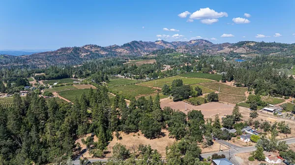 $1,195,000 | 525 Keyes Avenue, Angwin, CA 94508
