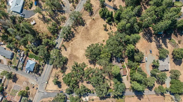 $1,235,000 | 525 Keyes Avenue, Angwin, CA 94508