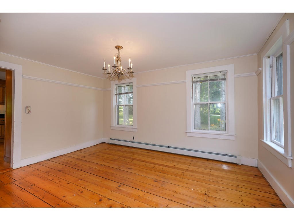 27 Langen Road Lancaster, MA 01523 - Photo 11 of 20