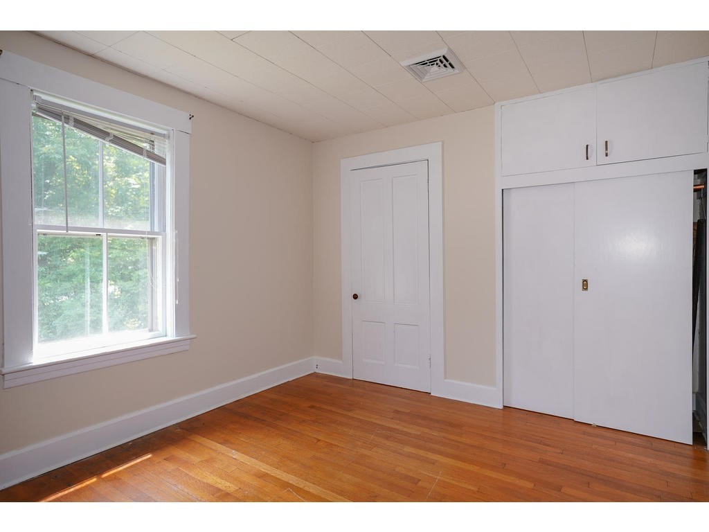 27 Langen Road Lancaster, MA 01523 - Photo 18 of 20