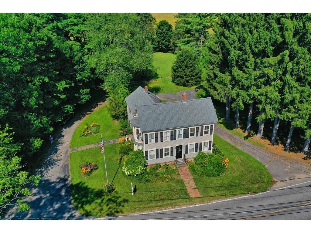 27 Langen Road Lancaster, MA 01523 - Photo 3 of 20