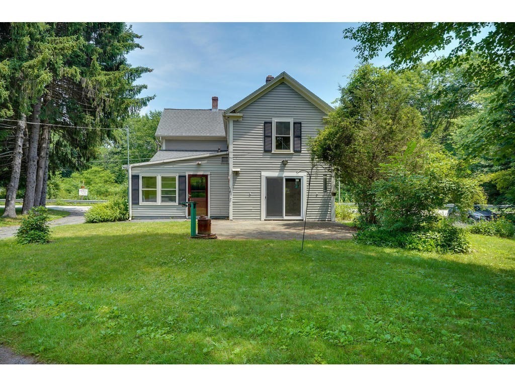 27 Langen Road Lancaster, MA 01523 - Photo 4 of 20