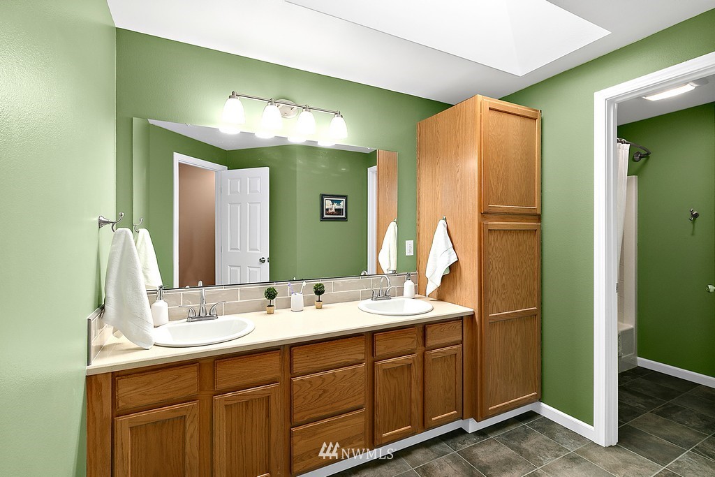 13228 Rocking S Lane Southeast Yelm, WA 98597 - Photo 15 of 28 Gallery Image 15