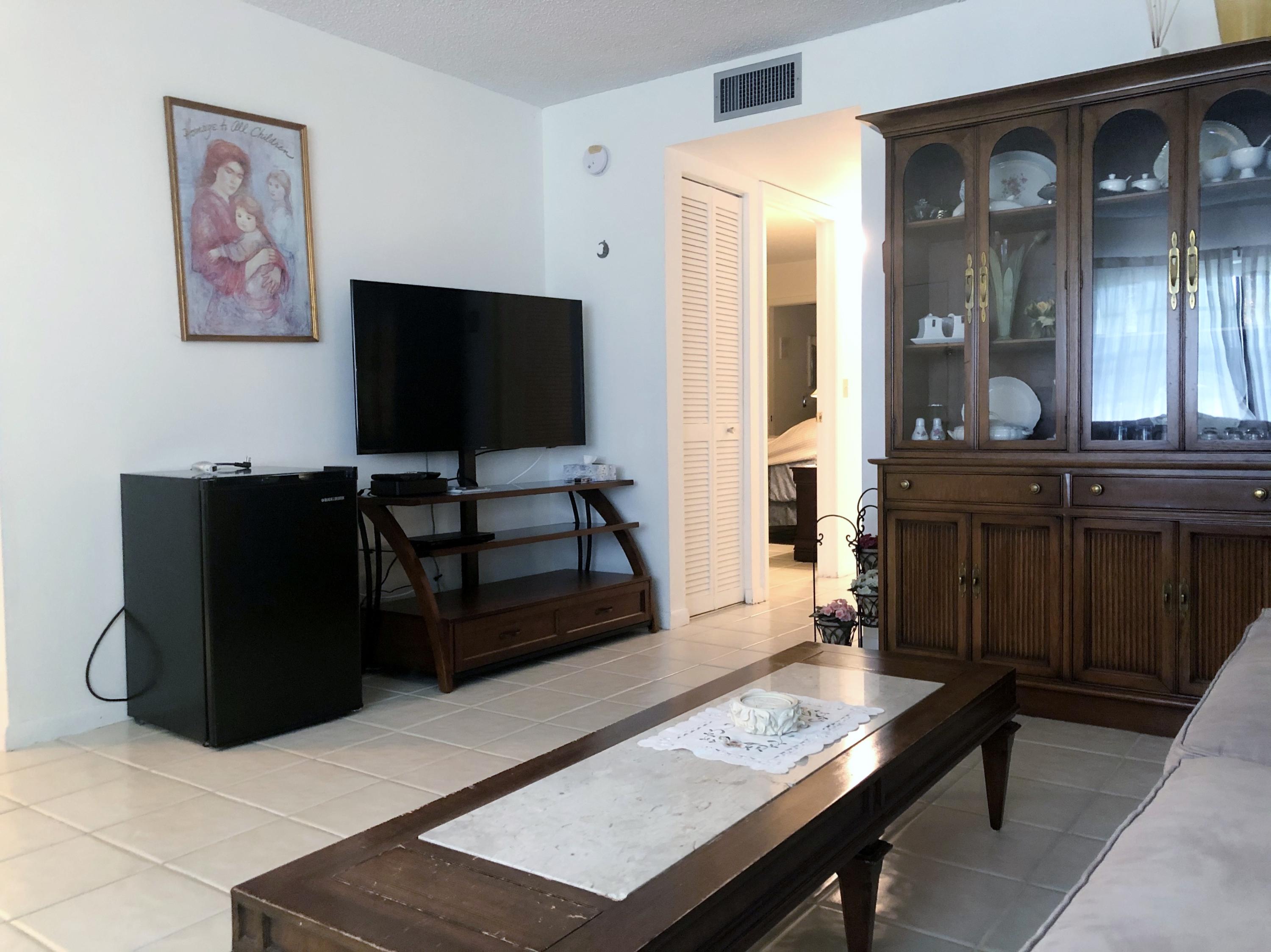 19 Capri A Delray Beach, FL 33484 - Photo 7 of 19 IMG_E2072