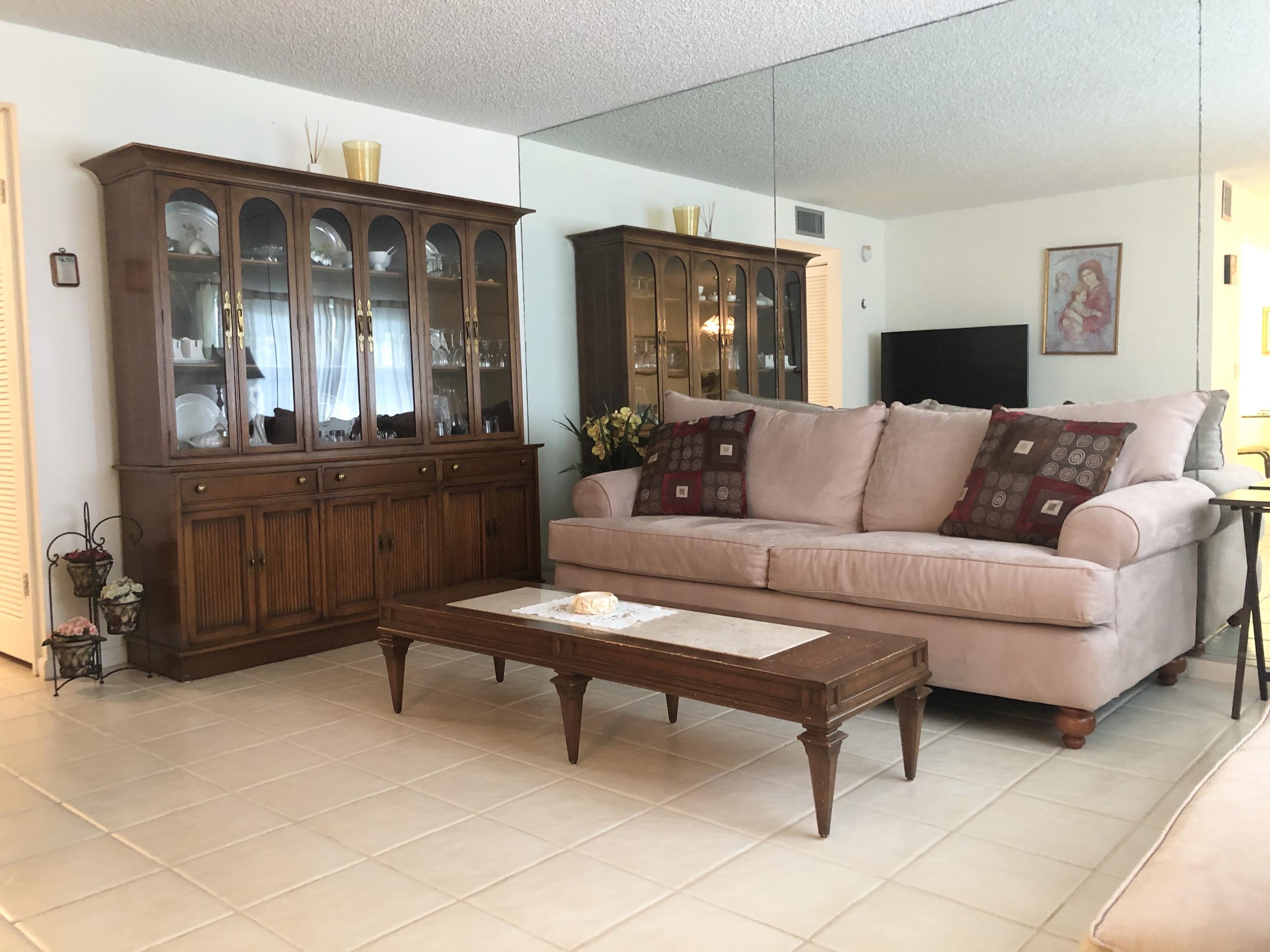19 Capri A Delray Beach, FL 33484 - Photo 8 of 19 IMG_E2071