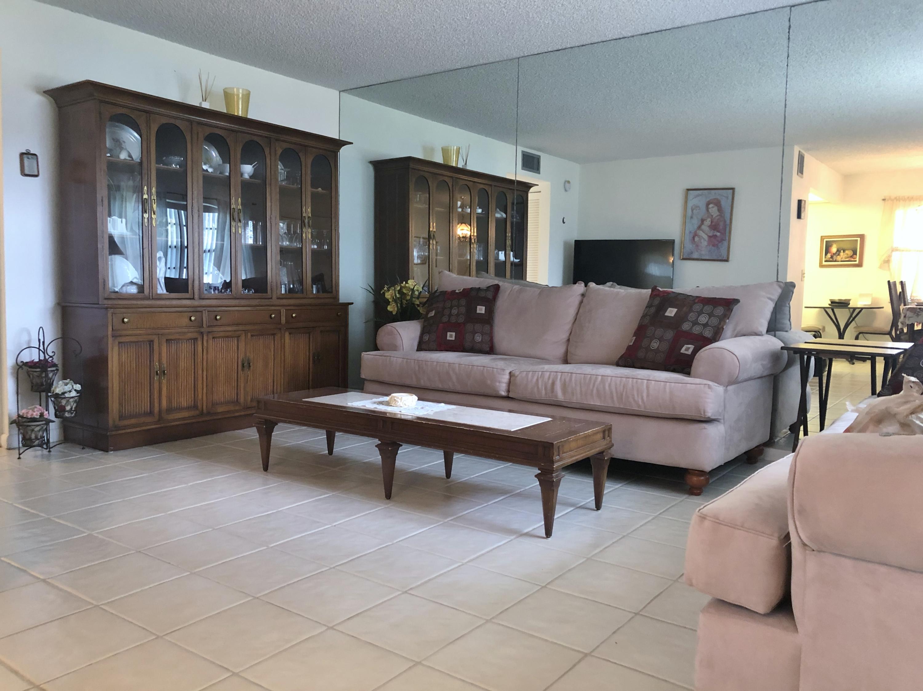 19 Capri A Delray Beach, FL 33484 - Photo 9 of 19 IMG_2437