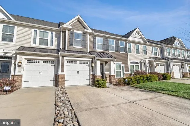 $620,000 | 33308 Guilford Lane, Unit 8, Lewes, DE 19958