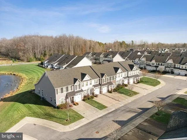 $620,000 | 33308 Guilford Lane, Unit 8, Lewes, DE 19958