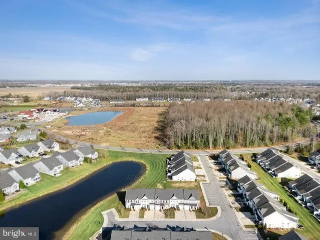 $620,000 | 33308 Guilford Lane, Unit 8, Lewes, DE 19958