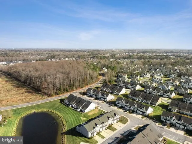 $620,000 | 33308 Guilford Lane, Unit 8, Lewes, DE 19958