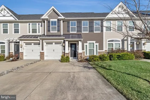 $620,000 | 33308 Guilford Lane, Unit 8, Lewes, DE 19958