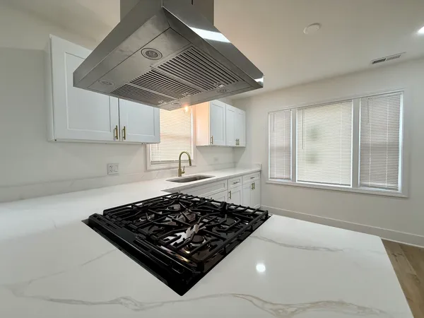 $2,500 | 14916 Langley Avenue, Dolton, IL 60419