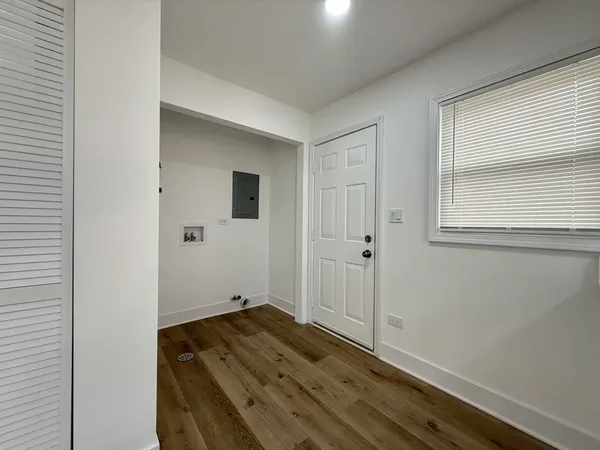 $2,500 | 14916 Langley Avenue, Dolton, IL 60419