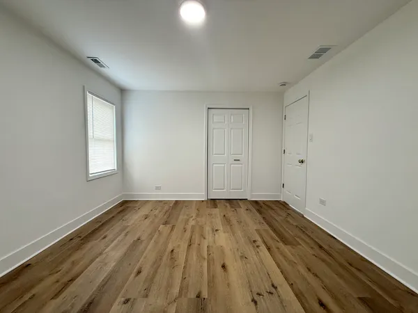 $2,500 | 14916 Langley Avenue, Dolton, IL 60419