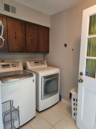 $1,800 | 3372 Coachouse Cove, Unit 3372, Bartlett, TN 38134