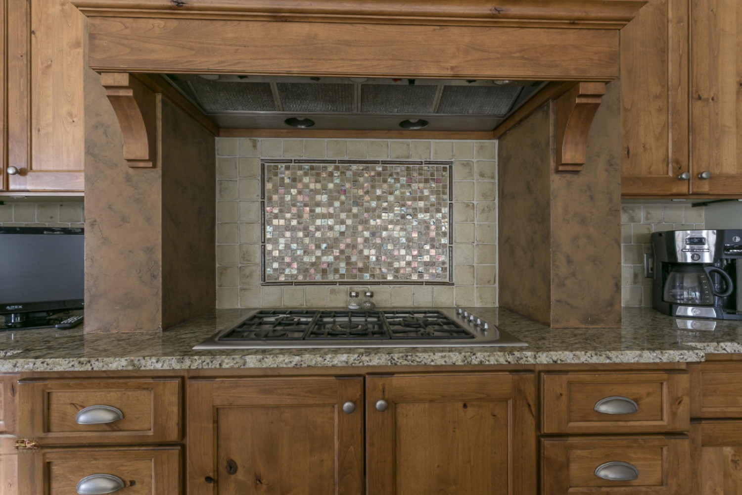4271 Riley Street Hudsonville, MI 49426 - Photo 6 of 39 Kitchen5