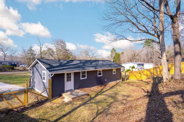 $270,000 | 13816 Mt Tabor Road, Soddy Daisy, TN 37379