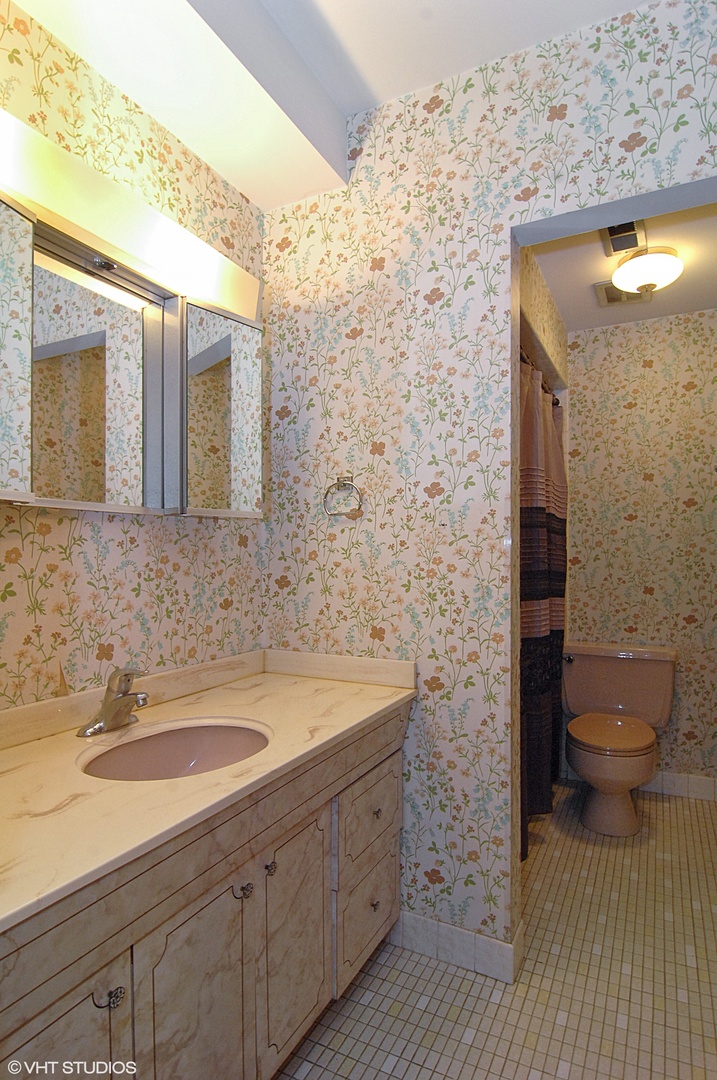 4125 North Keystone Avenue, Unit 403 Chicago, IL 60641 - Photo 9 of 10