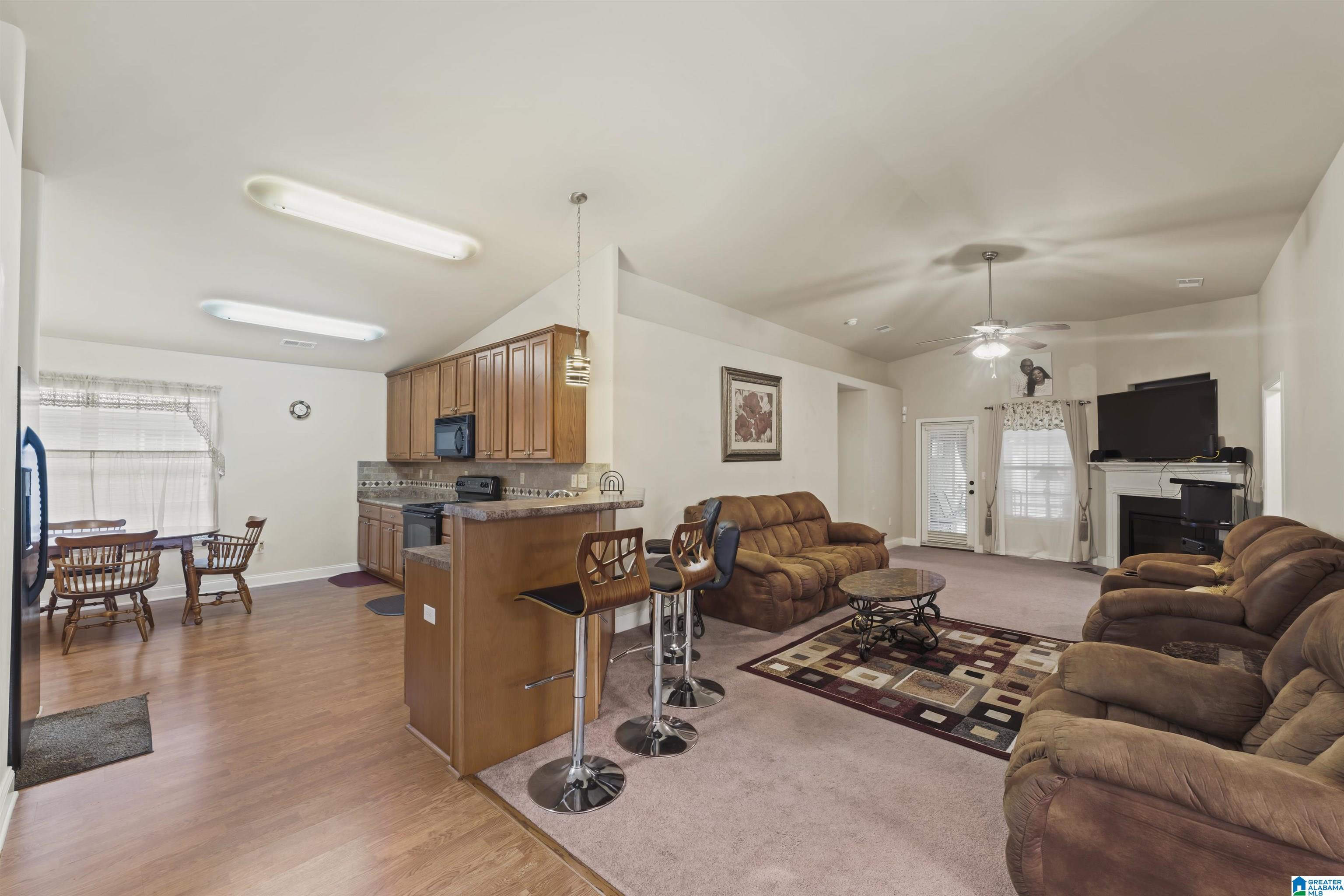 310 Crisfield Circle Alabaster, AL 35007 - Photo 11 of 37