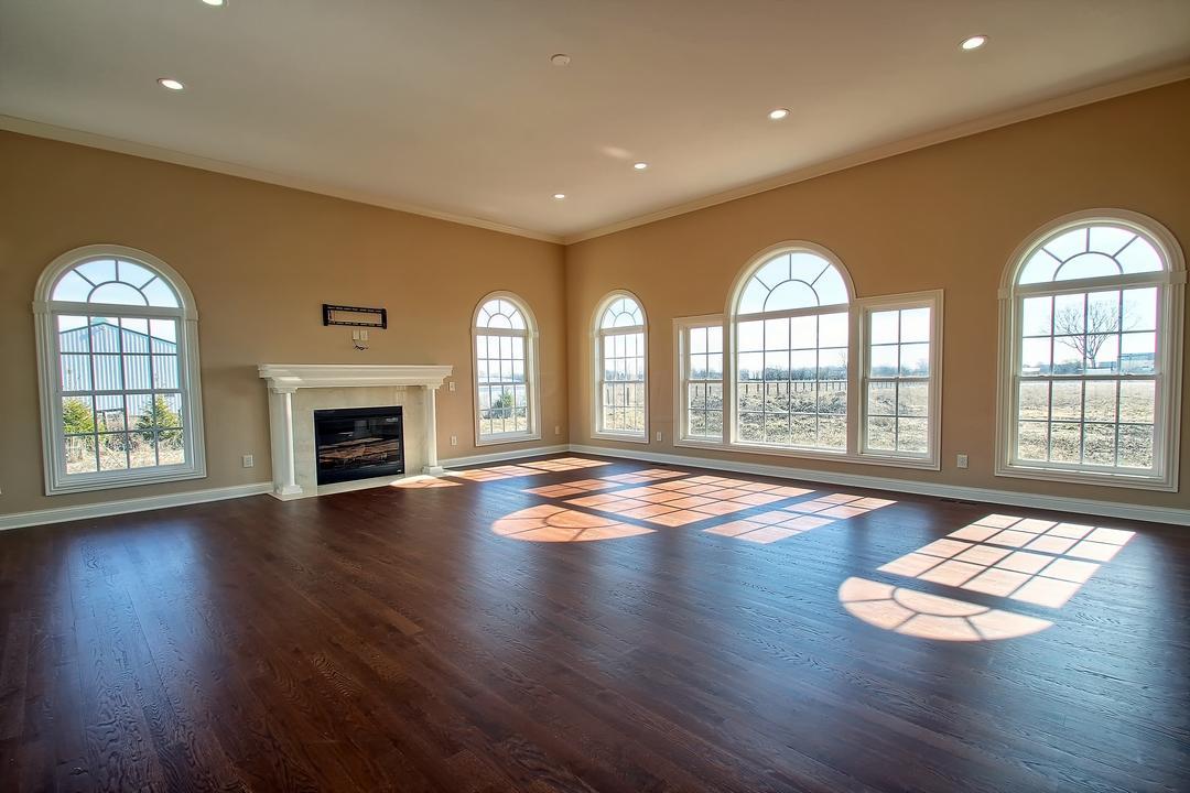 8043 Patterson Road Hilliard, OH 43026 - Photo 4 of 70