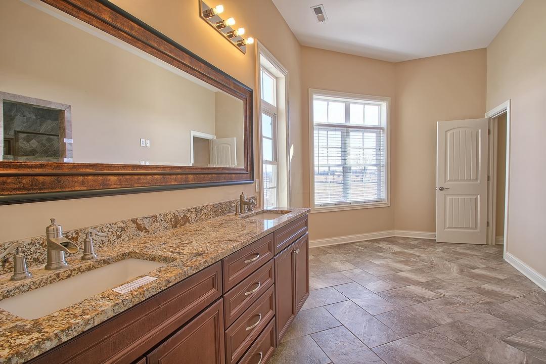 8043 Patterson Road Hilliard, OH 43026 - Photo 62 of 70