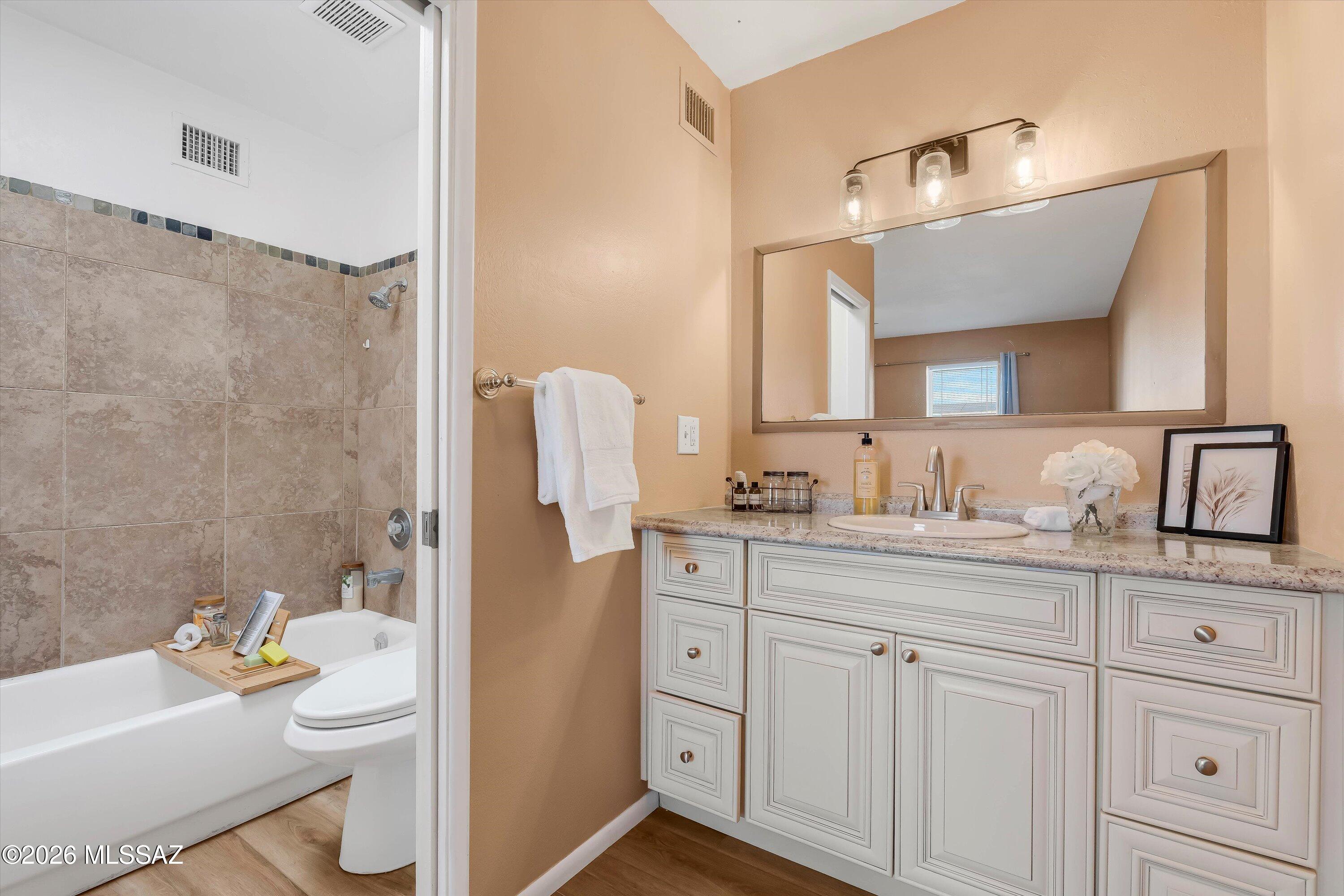 9111 North Oracle Road, Unit 162 Oro Valley, AZ 85704 - Photo 26 of 39