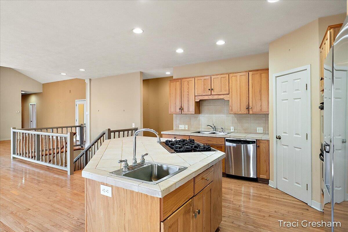 4960 South Hilton Park Road Fruitport, MI 49415 - Photo 12 of 64 4960 S Hilton Park Rd